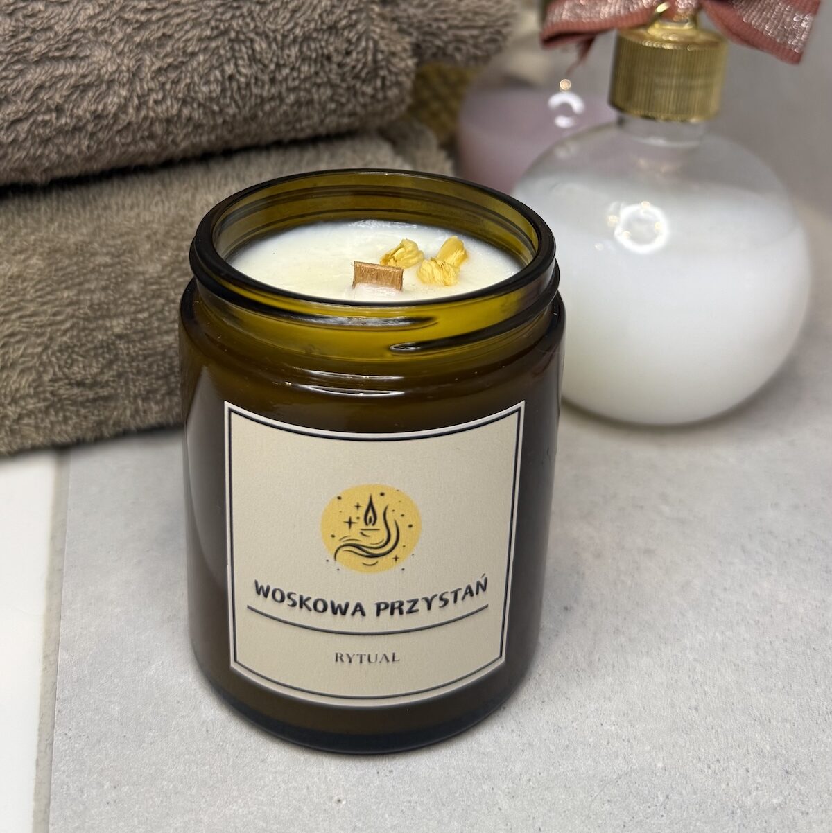 Świeca sojowa „Rytuał" – Palo Santo | 180 ml - obrazek 4